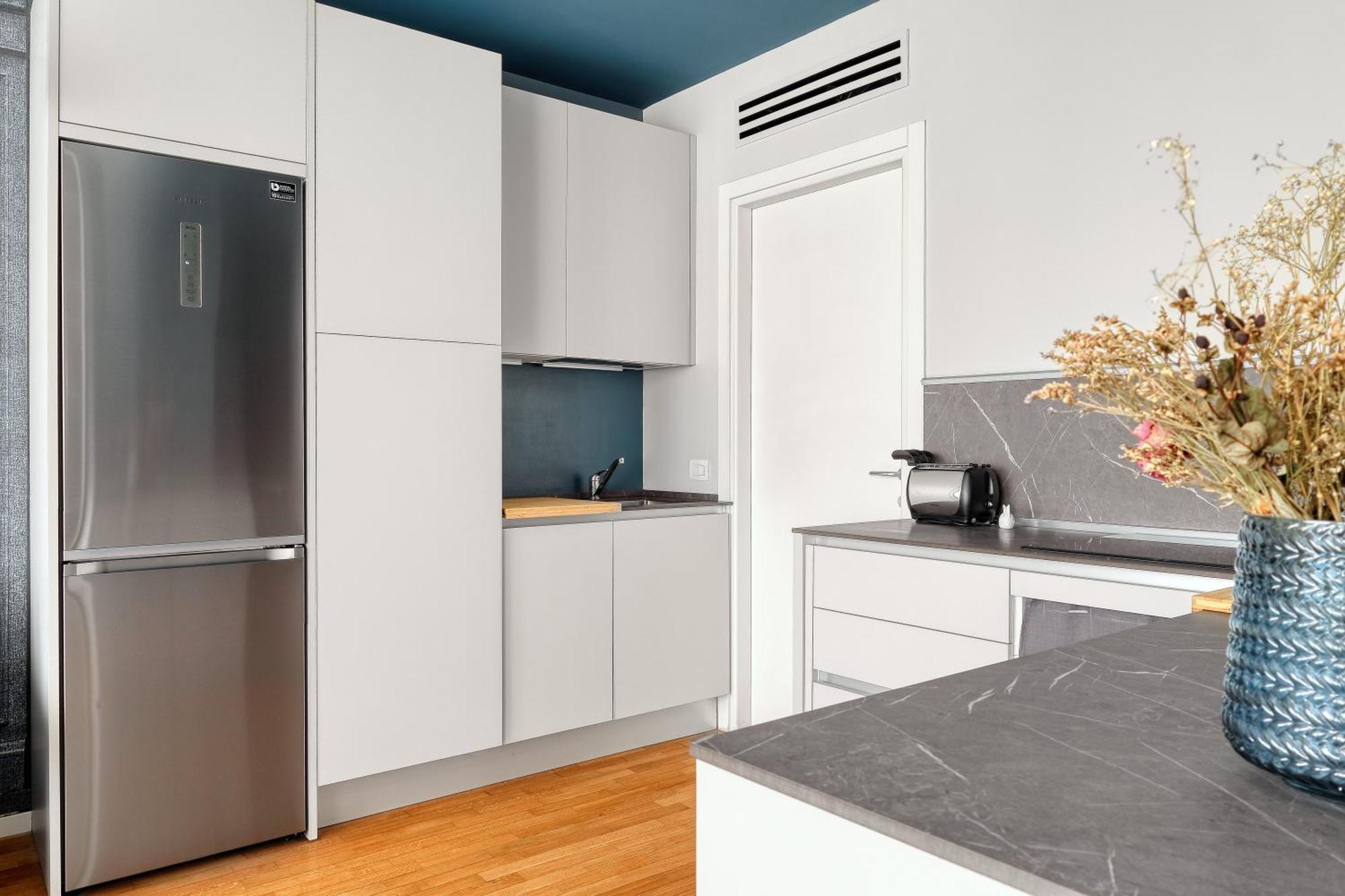Charme-sant'ambrogio Apartment Milan